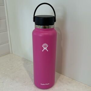 40 oz Wide Mouth Hydroflask 🩷